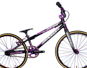 Avent Nine43  9.5 complete bike